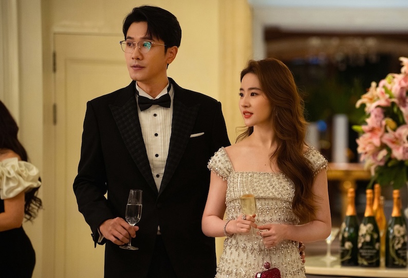 Hot nhất Weibo: Lưu Diệc Phi v&agrave; mỹ nam C&acirc;u Chuyện Hoa Hồng lộ bằng chứng phim giả t&igrave;nh thật kh&oacute; chối c&atilde;i- Ảnh 5.