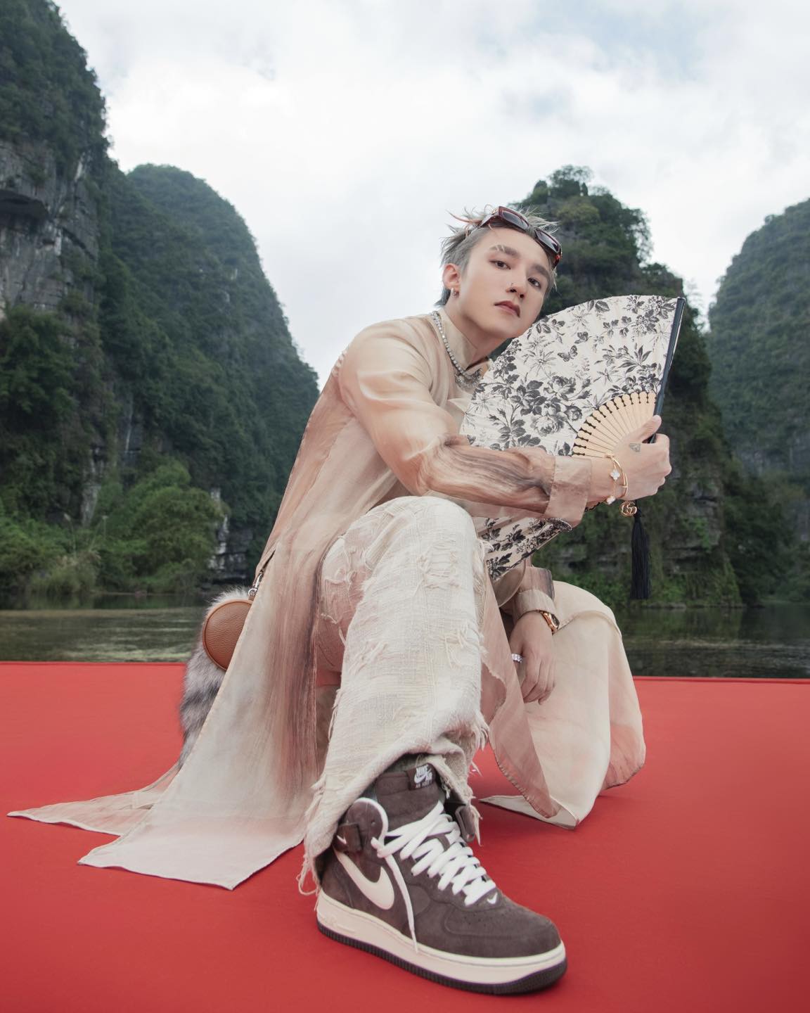 Sơn T&ugrave;ng M-TP bị ch&ecirc; ph&aacute;t &acirc;m tiếng Anh như "tiếng Ấn Độ" trong Come My Way, gi&aacute;o vi&ecirc;n tiếng Anh n&oacute;i g&igrave;? - Ảnh 1.