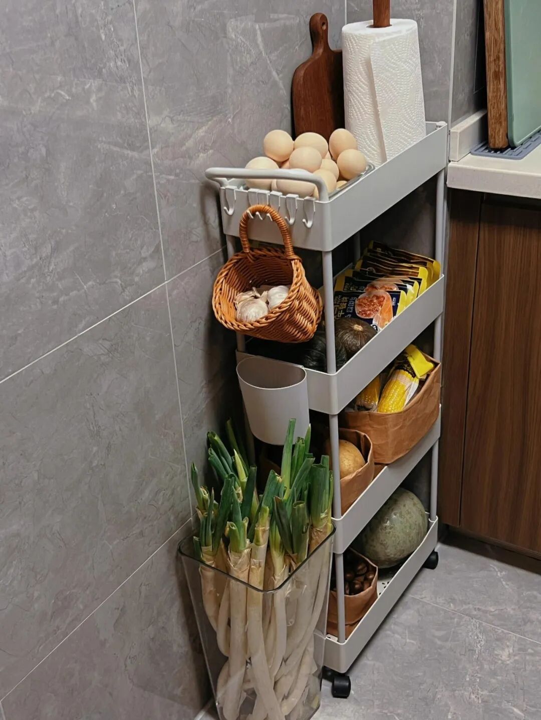Kh&ocirc;ng cần sửa bếp: 8 th&oacute;i quen nhỏ gi&uacute;p căn bếp lu&ocirc;n sạch v&agrave; tiết kiệm thời gian - Ảnh 6.