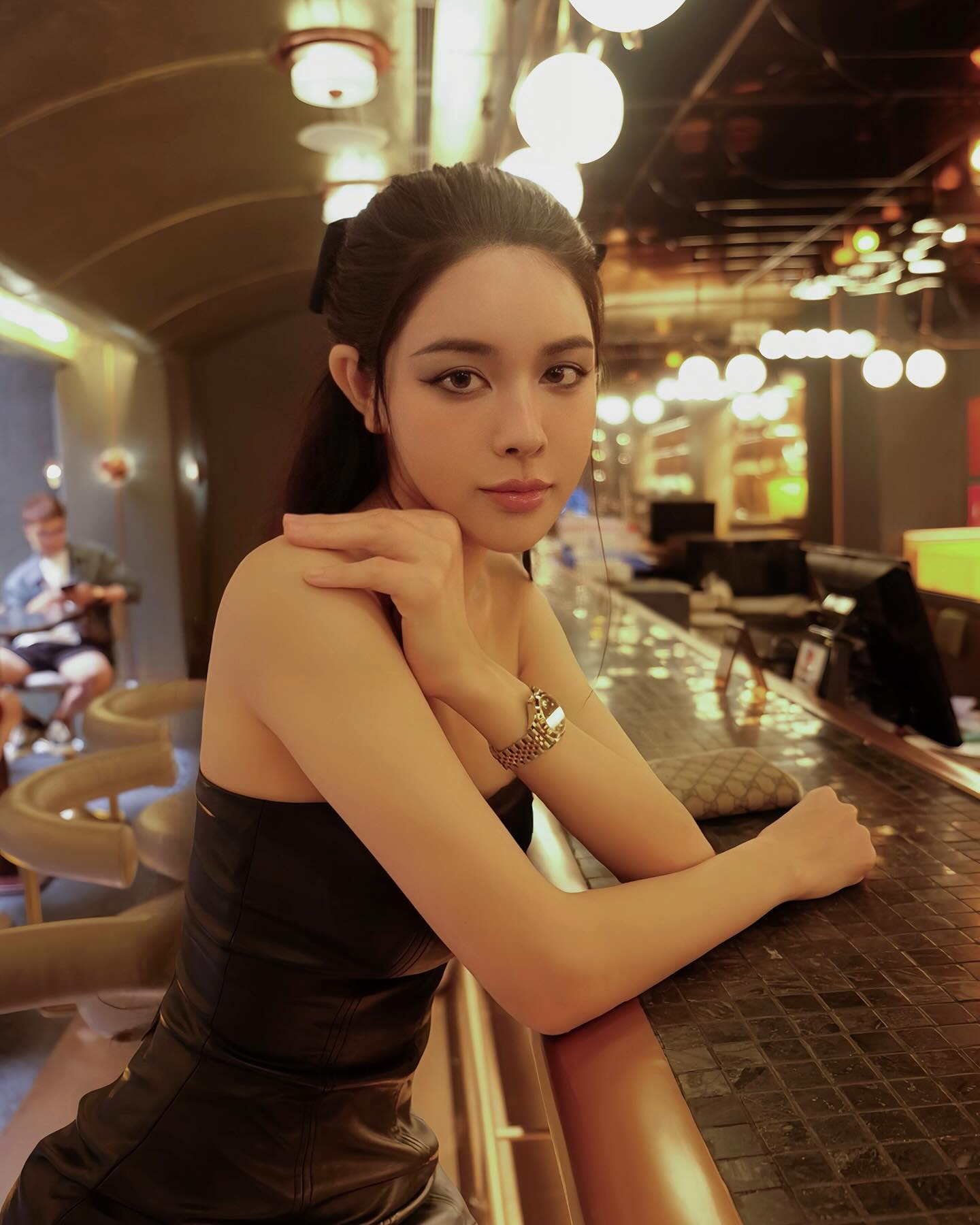 Soi mặt mộc của hội vợ cầu thủ Việt Nam: Kh&ocirc;ng son phấn, ai vượt qua Do&atilde;n Hải My v&agrave; Chu Thanh Huyền?- Ảnh 8.