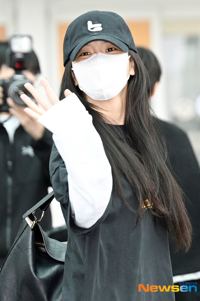 Chưa bao giờ mỹ nh&acirc;n Kpop đ&ocirc;ng đảo ở Met Gala đến thế: Cả BLACKPINK tham gia, 2 th&agrave;nh vi&ecirc;n aespa đ&atilde; khởi h&agrave;nh?- Ảnh 4.