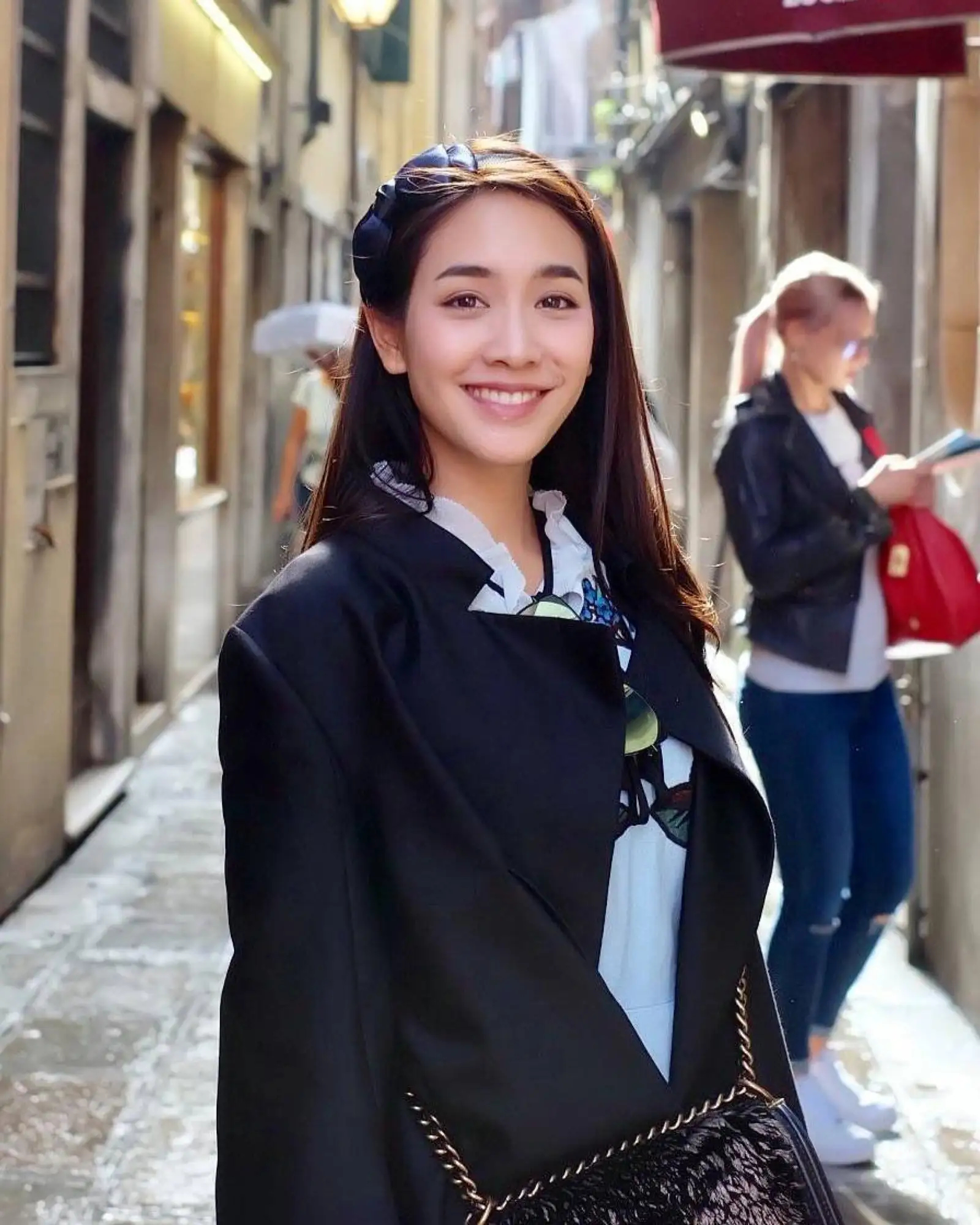 Top 9 mỹ nh&acirc;n Th&aacute;i Lan c&oacute; nhan sắc được v&iacute; như b&aacute;u vật quốc gia- Ảnh 7.