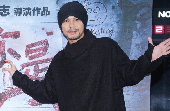 Rapper N. bị bắt v&igrave; t&agrave;ng trữ sử dụng ma t&uacute;y: Lộ ảnh ngồi xe lăn đi cấp cứu khẩn, tuyệt vọng van xin cơ hội l&agrave;m lại cuộc đời- Ảnh 1.