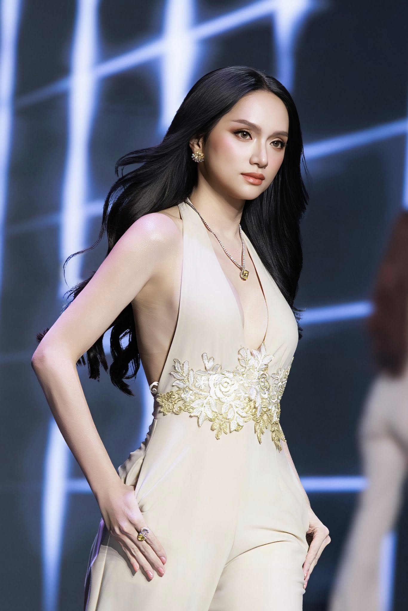 Muốn đăng quang Miss Grand, đ&acirc;y l&agrave; 4 nh&acirc;n vật cực chiến Hương Giang phải "đ&aacute;nh bại"!- Ảnh 9.