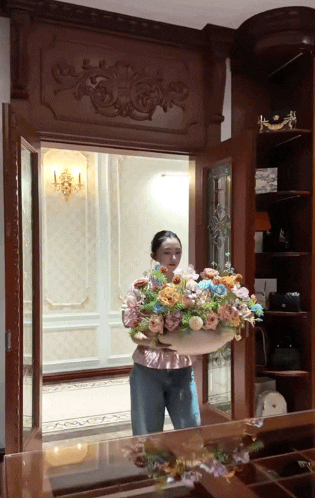C&ocirc; g&aacute;i tỉnh lẻ th&agrave;nh n&agrave;ng d&acirc;u nh&agrave; vựa t&ocirc;m 10.000m2: Duy&ecirc;n từ d&atilde;y nh&agrave; trọ sinh vi&ecirc;n, y&ecirc;u ch&agrave;ng thiếu gia m&agrave; chẳng hề hay biết- Ảnh 2.