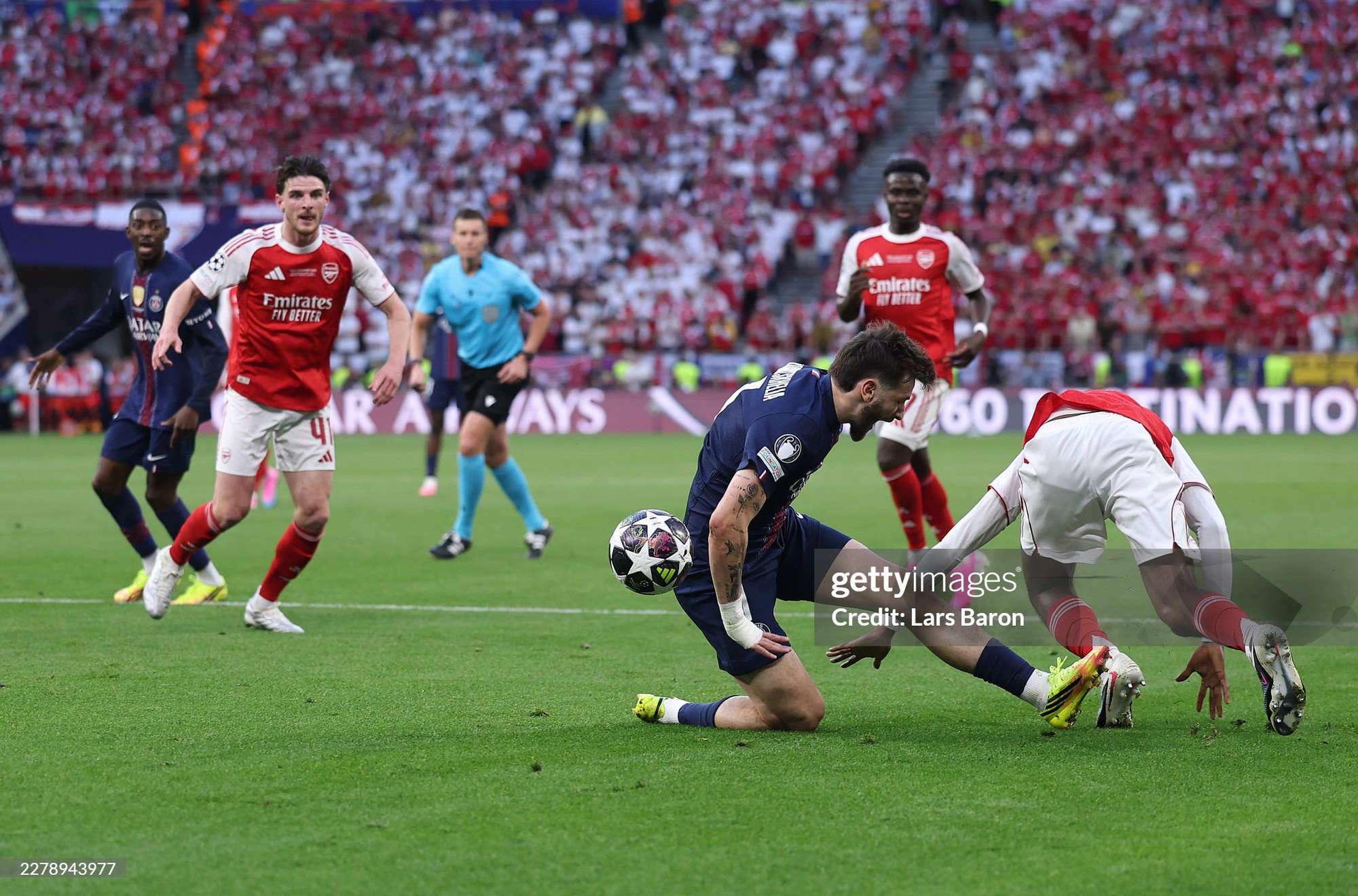 Arsenal nhận thất bại đau đớn sau loạt s&uacute;t lu&acirc;n lưu, PSG bảo vệ th&agrave;nh c&ocirc;ng ng&ocirc; v&ocirc; địch Champions League - Ảnh 10.