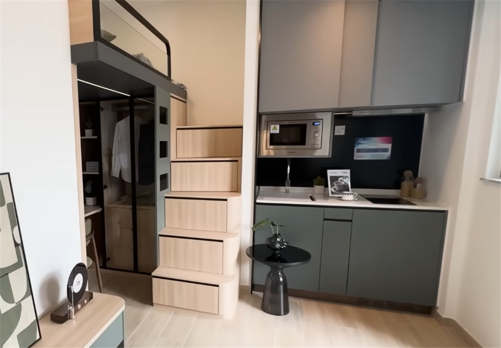 C&ocirc; g&aacute;i trẻ khoe căn hộ 20m&sup2; nhỏ hơn 2 chỗ đậu xe nhưng vẫn đủ ph&ograve;ng kh&aacute;ch, bếp, ph&ograve;ng ngủ v&agrave; cả ban c&ocirc;ng khiến nhiều người bất ngờ- Ảnh 9.