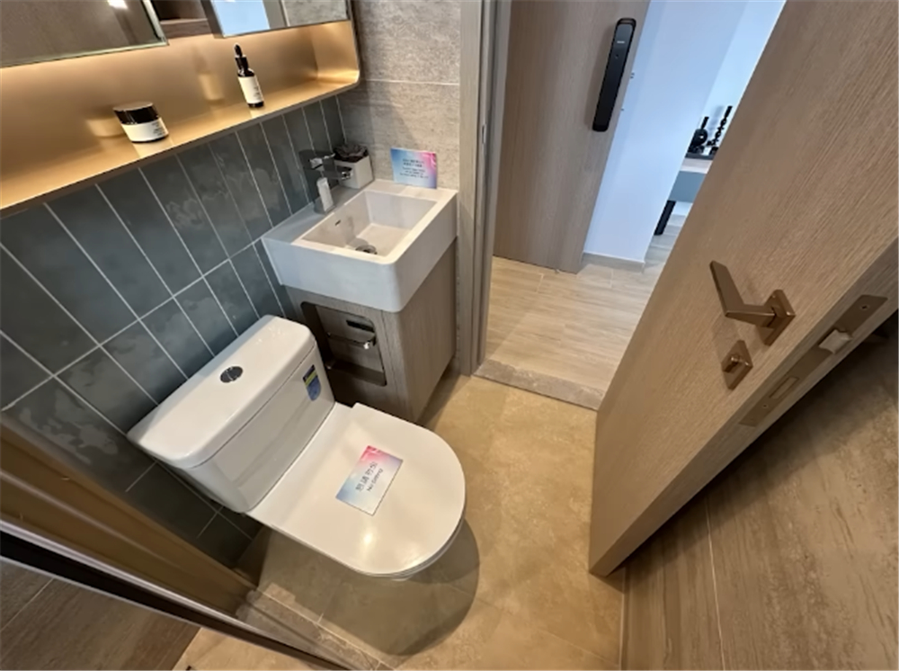 C&ocirc; g&aacute;i trẻ khoe căn hộ 20m&sup2; nhỏ hơn 2 chỗ đậu xe nhưng vẫn đủ ph&ograve;ng kh&aacute;ch, bếp, ph&ograve;ng ngủ v&agrave; cả ban c&ocirc;ng khiến nhiều người bất ngờ- Ảnh 13.
