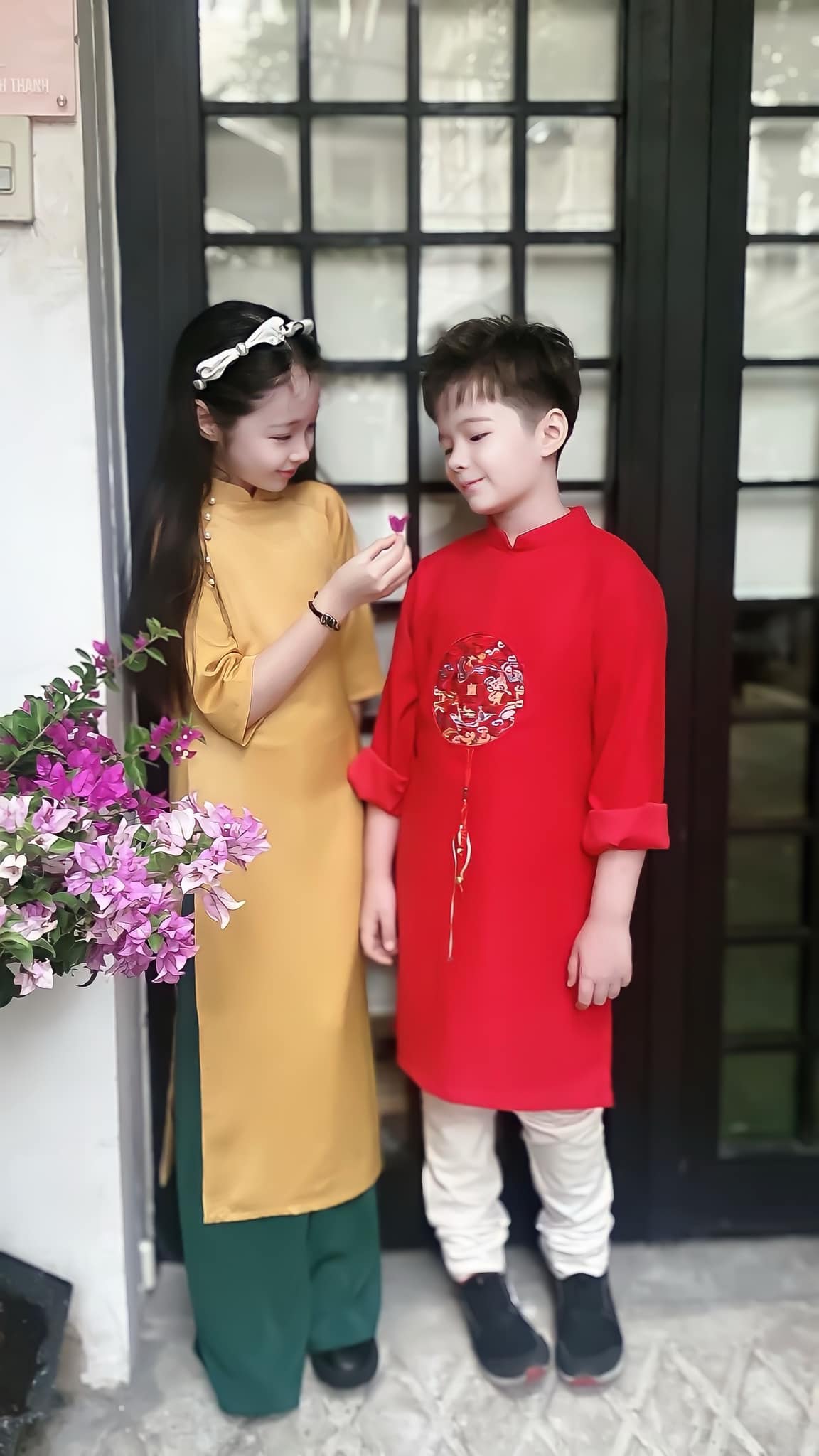 Thi&ecirc;n thần nh&iacute; năm ấy c&aacute;c mẹ c&agrave;i h&igrave;nh nền: Cadie Mộc Tr&agrave; - Con g&aacute;i Elly Trần đ&atilde; 12 tuổi, cao hơn 1m6, mặc chung size với mẹ- Ảnh 10.