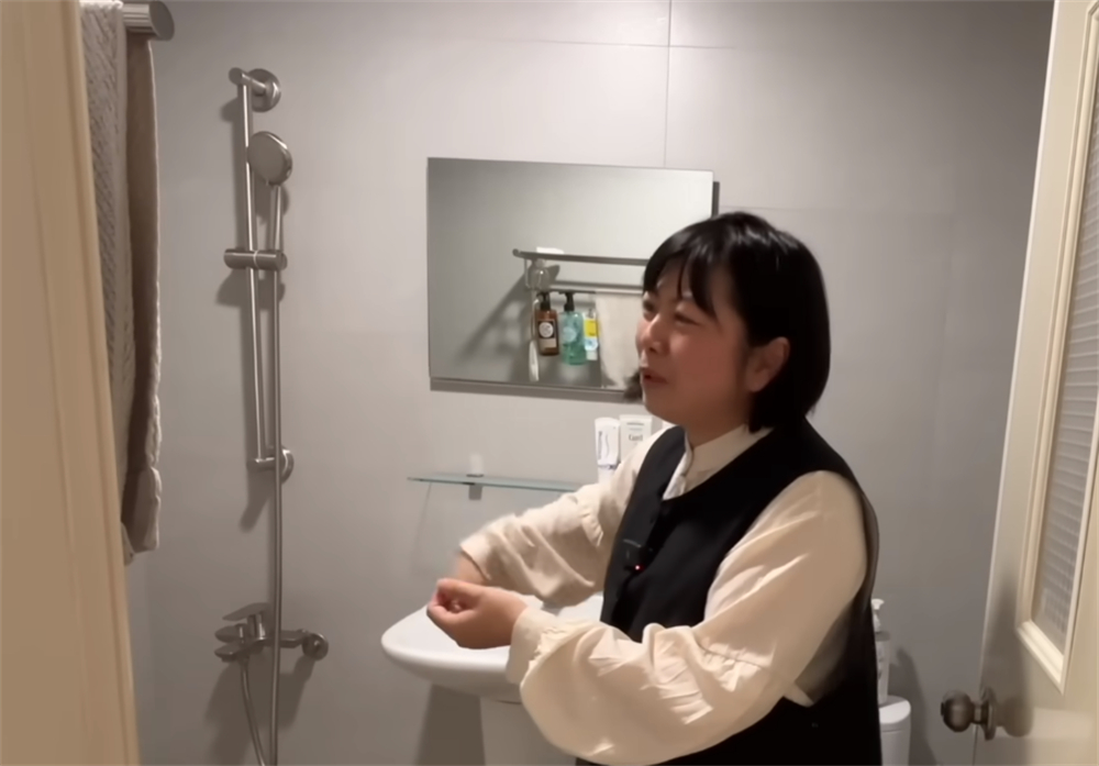 &ldquo;Kh&ocirc;ng cần l&agrave;m việc nh&agrave;&rdquo; nhưng nh&agrave; vẫn sạch bong sau 7 năm: B&iacute; quyết của b&agrave; nội trợ 39 tuổi khiến nhiều người muốn học theo- Ảnh 20.
