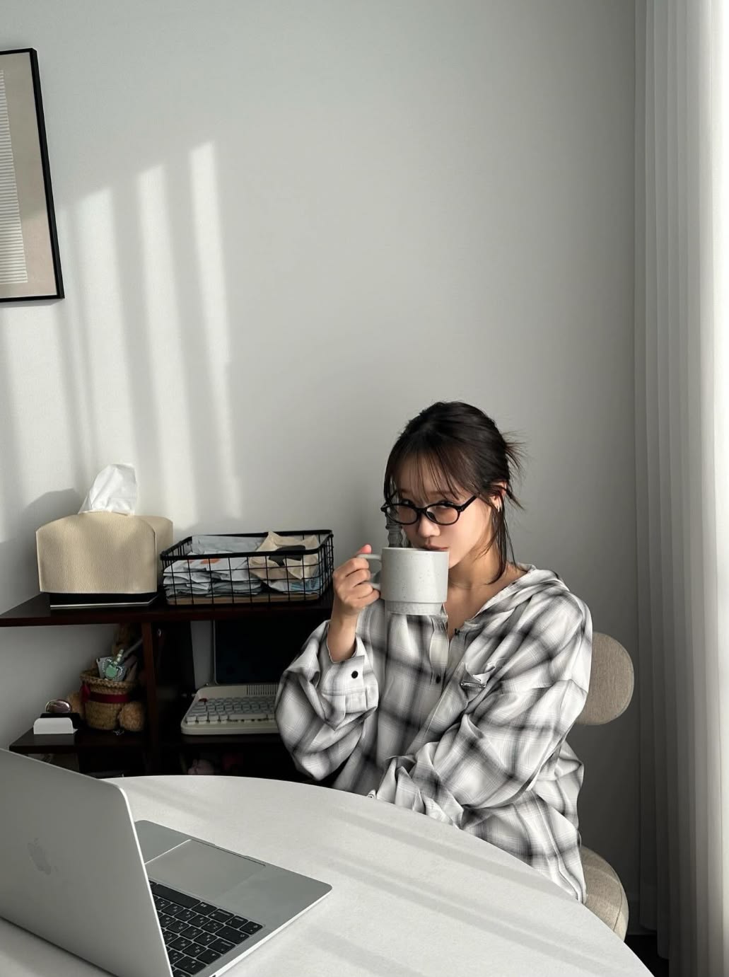 &ldquo;Hustle culture&rdquo;, &ldquo;toxic productivity&rdquo; l&agrave; g&igrave; m&agrave; d&acirc;n văn ph&ograve;ng rủ nhau tr&aacute;nh xa?- Ảnh 3.