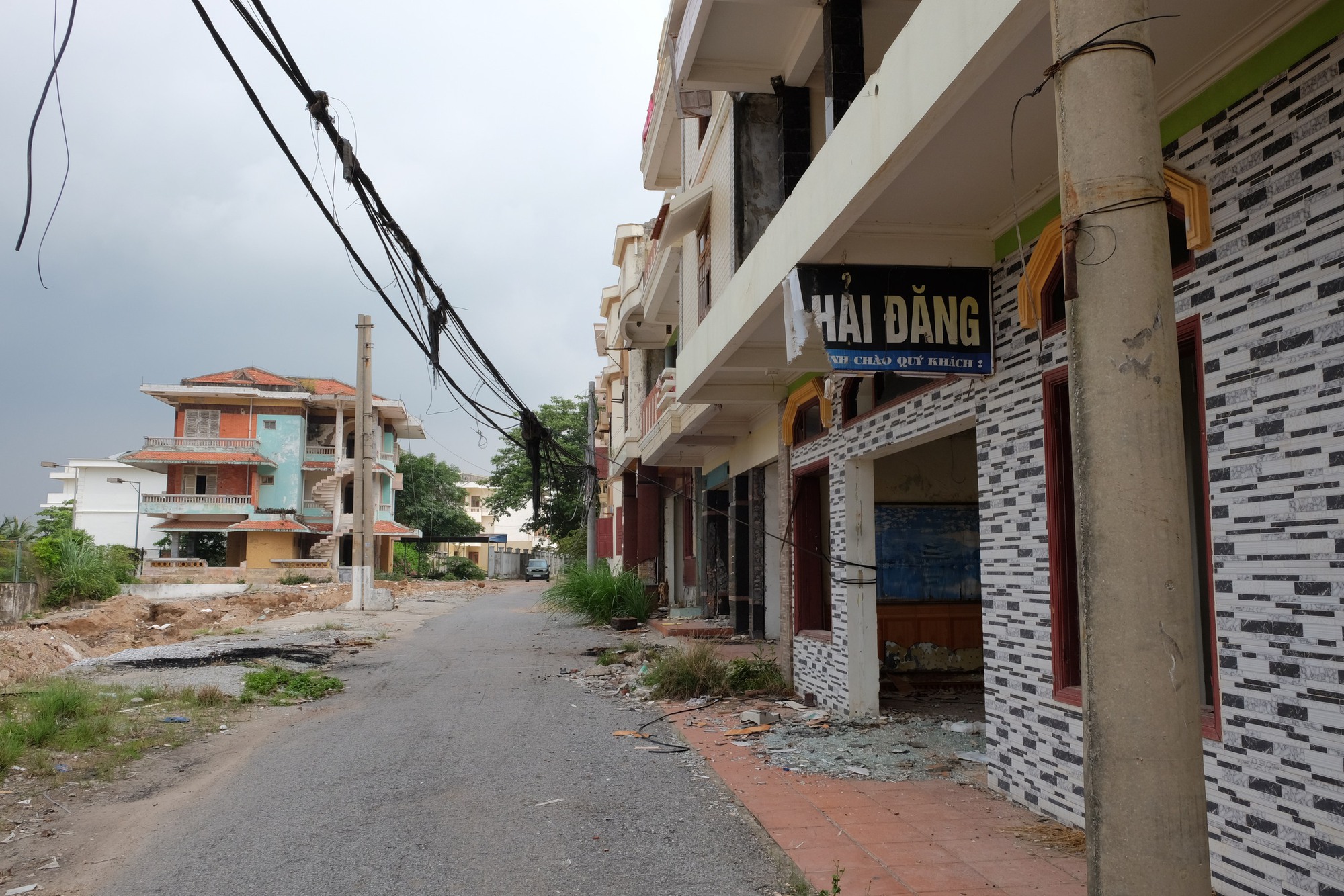 Th&aacute;o dỡ loạt c&ocirc;ng tr&igrave;nh tại con phố "99% đ&agrave;n &ocirc;ng Hải Ph&ograve;ng khẳng định chưa bao giờ đặt ch&acirc;n tới"- Ảnh 10.