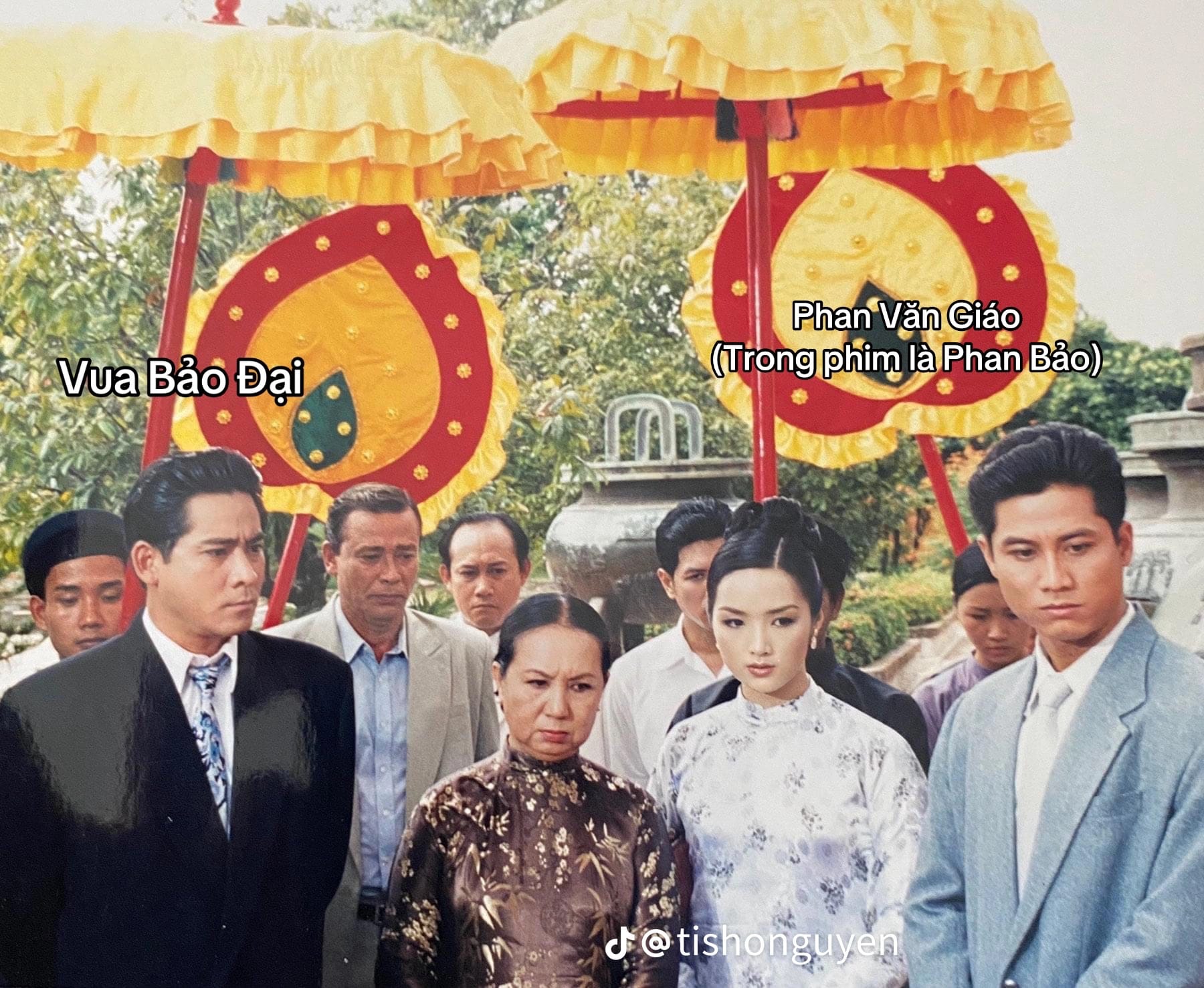 Mỹ nam Việt đẹp đến mức như ho&agrave;ng đế bước ra từ lịch sử, đến giọng n&oacute;i cũng cao sang hơn người- Ảnh 2.