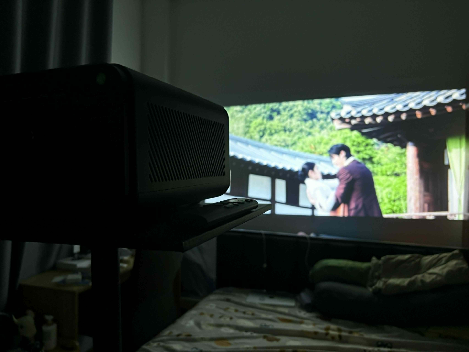 Thứ Hai đầu th&aacute;ng 5, chưa bao giờ muốn đi l&agrave;m như l&uacute;c n&agrave;y v&igrave; số dư t&agrave;i khoản đ&atilde; về 0- Ảnh 1.