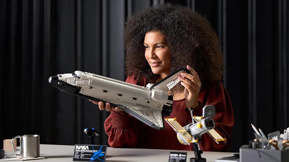 "Ph&aacute;" b&iacute; mật của LEGO: V&igrave; sao những khối h&igrave;nh v&ocirc; tri nhỏ x&iacute;u n&agrave;y trở th&agrave;nh ước mơ của mọi đứa trẻ nhỏ v&agrave; cả "đứa trẻ lớn"? - Ảnh 6.