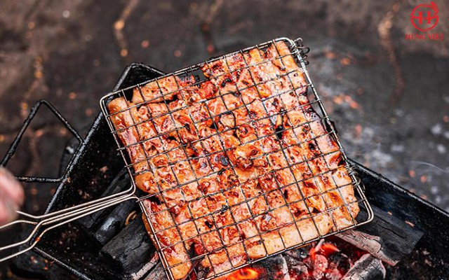 Kh&ocirc;ng phải b&uacute;n b&ograve; Huế hay rau muống x&agrave;o tỏi, m&oacute;n ăn từ 50.000 đồng/phần lọt top 5 ngon nhất Đ&ocirc;ng Nam &Aacute;- Ảnh 2.