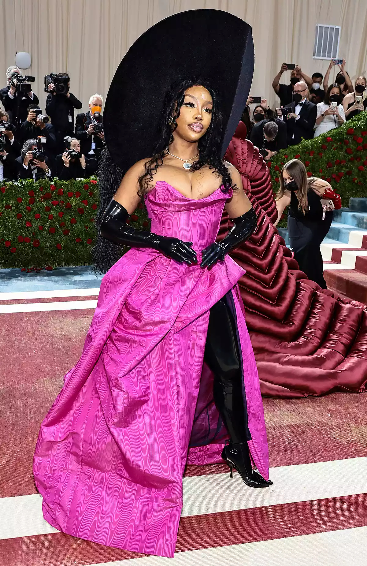 Ai cũng y&ecirc;u Met Gala ngoại trừ 10 ng&ocirc;i sao n&agrave;y?- Ảnh 4.