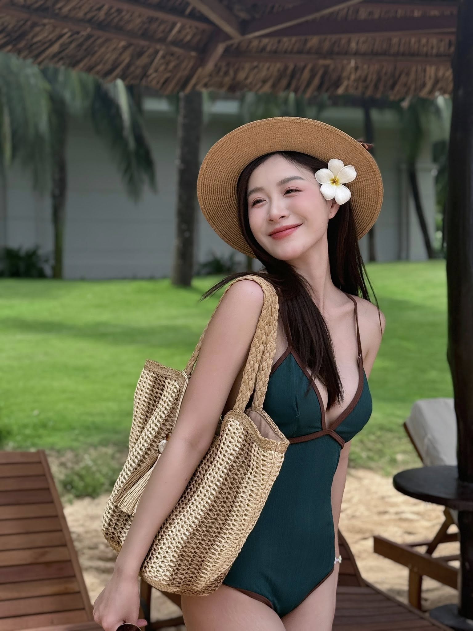 Hoa hậu Việt bị miệt thị v&igrave; &ldquo;mặt gian mắt cụp&rdquo;, nhan sắc thật lại đẹp đắm say l&ograve;ng người- Ảnh 5.