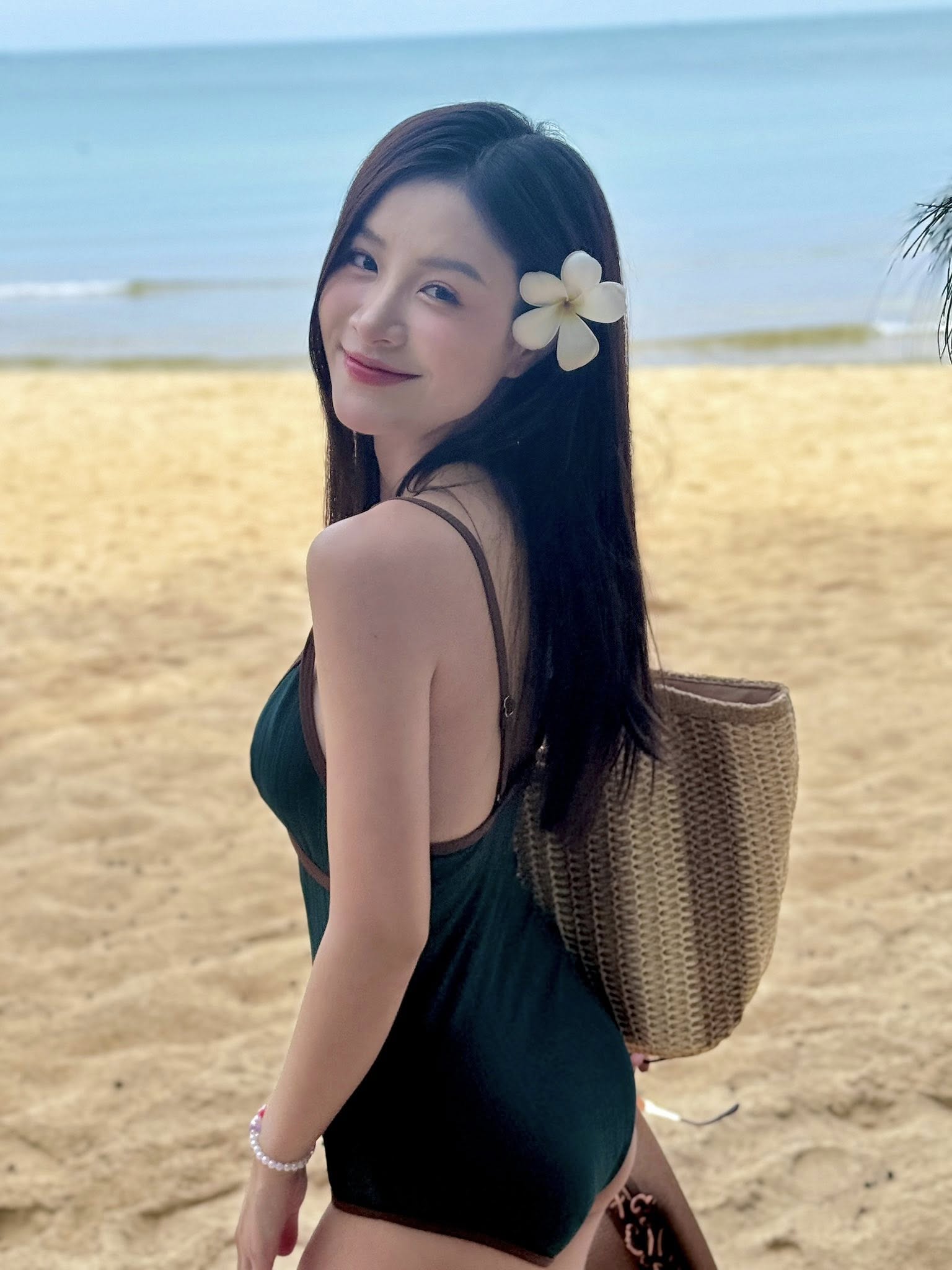 Hoa hậu Việt bị miệt thị v&igrave; &ldquo;mặt gian mắt cụp&rdquo;, nhan sắc thật lại đẹp đắm say l&ograve;ng người- Ảnh 6.