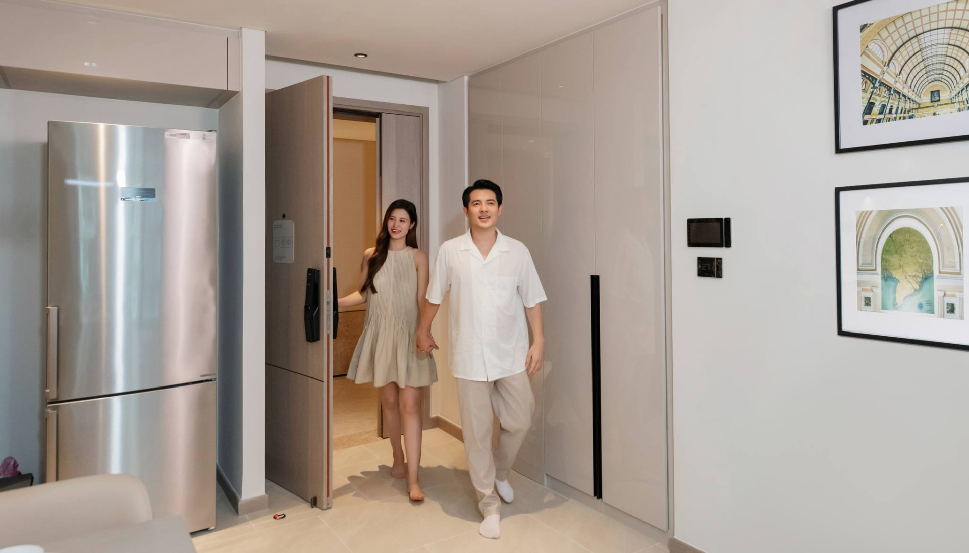 Thiếu gia tập đo&agrave;n nhựa cưới vợ mỹ nh&acirc;n showbiz: Chuyện t&igrave;nh ngỡ như cổ t&iacute;ch, tổ ấm bạc tỷ khiến ai cũng trầm trồ- Ảnh 2.