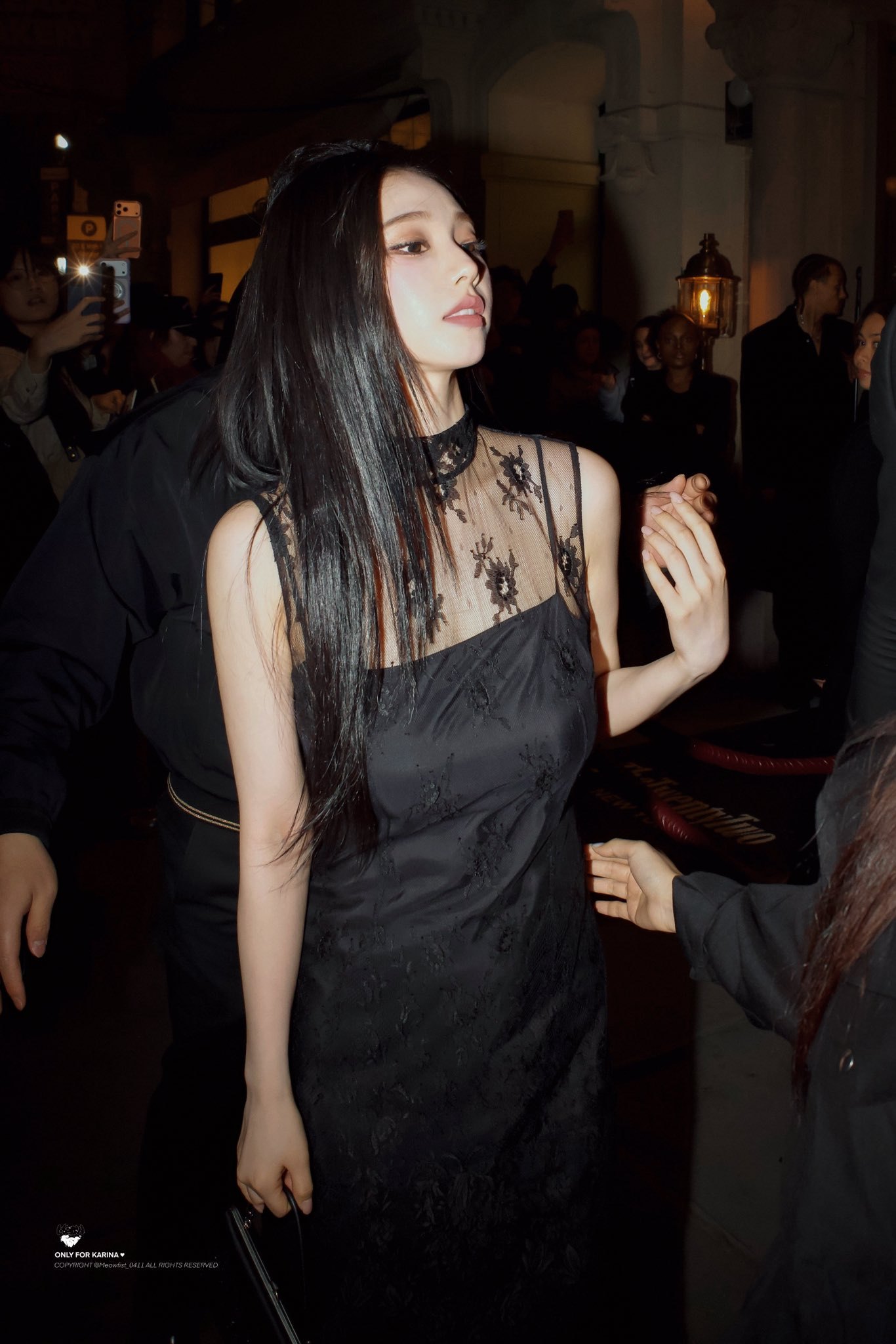 Met Gala 2026 chưa hết n&oacute;ng: D&agrave;n sao bung xo&atilde; tại after party, hội g&aacute;i đẹp đồng điệu bất ngờ- Ảnh 8.