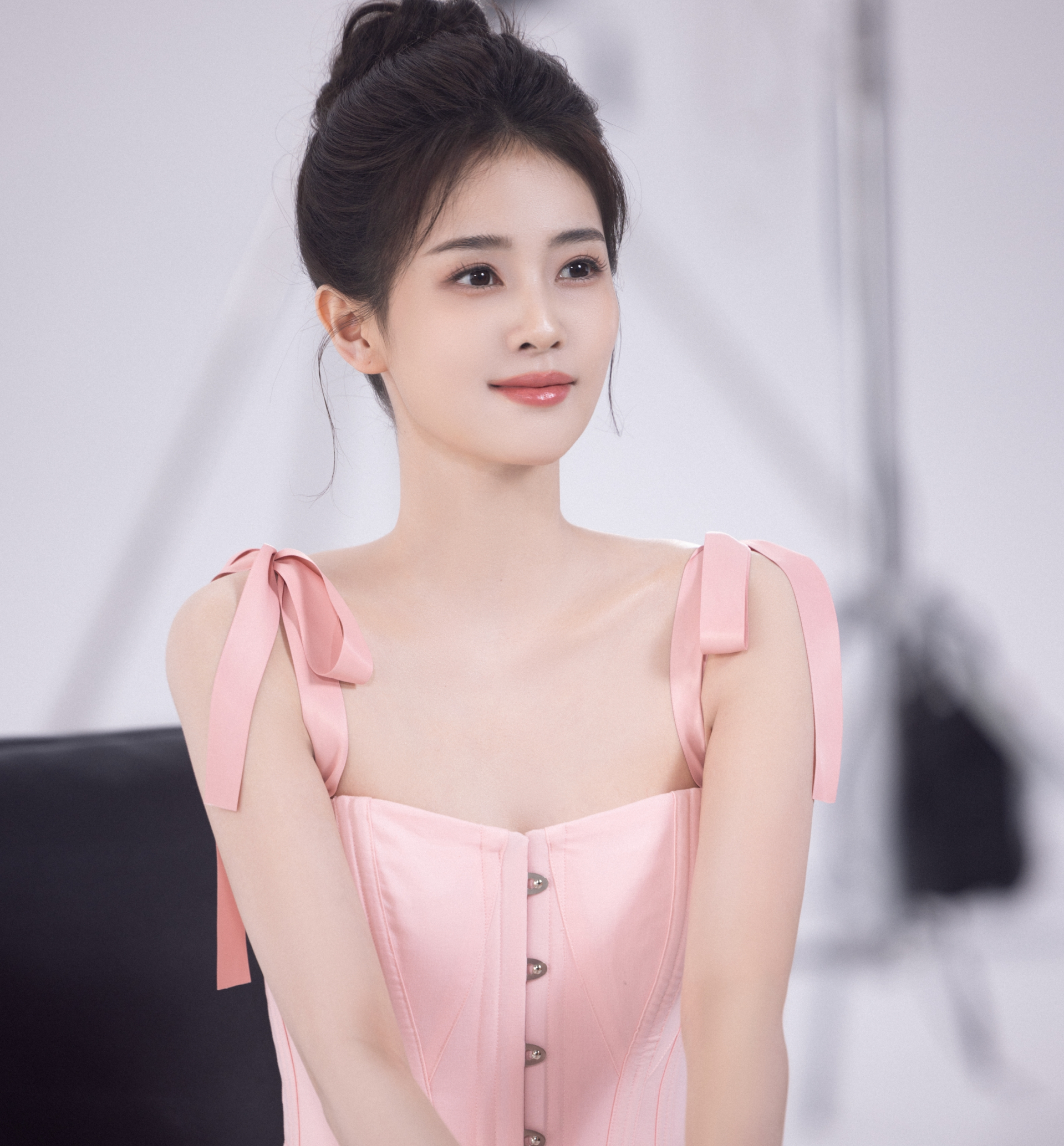 Bạch Lộc và Angelababy: Cuộc chiến ngôi vị 'chị cả' Keep Running đẩy fan vào vòng kiện tụng — image 6