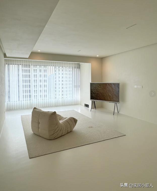 Căn hộ 80m&sup2; nhưng tr&ocirc;ng rộng như 120m&sup2;: 5 mẹo thiết kế gi&uacute;p kh&ocirc;ng gian &ldquo;nới rộng&rdquo; m&agrave; kh&ocirc;ng cần mua nh&agrave; mới - Ảnh 1.