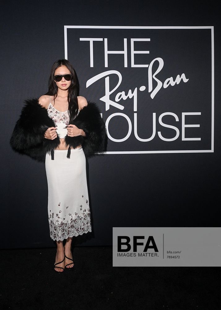 Met Gala 2026 chưa hết n&oacute;ng: D&agrave;n sao bung xo&atilde; tại after party, hội g&aacute;i đẹp đồng điệu bất ngờ- Ảnh 5.
