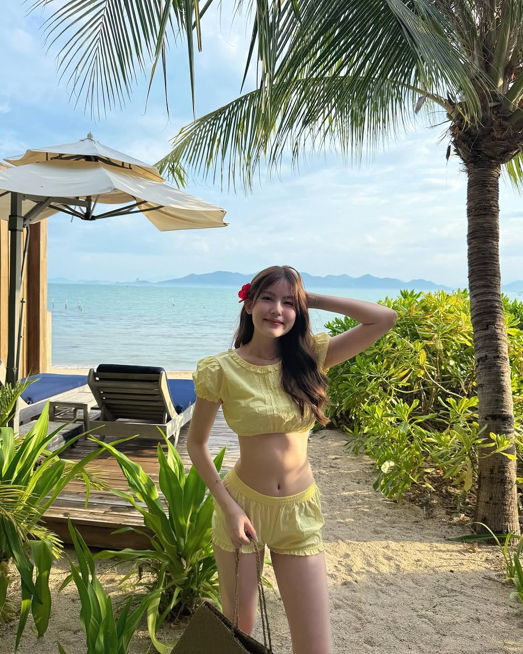 Tăng Mỹ H&agrave;n đi biển: &Iacute;t diện bikini, chuộng v&aacute;y &aacute;o ngọt ng&agrave;o, xinh lịm tim - Ảnh 3.