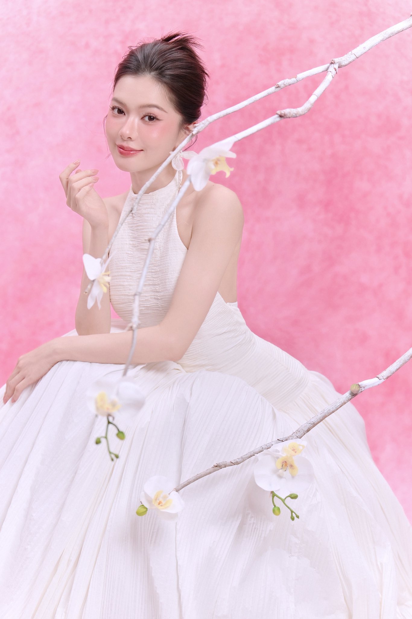 Bổ mắt ngắm cặp ch&iacute;nh thất - tiểu tam đẹp v&ocirc; địch server Việt Nam, cả cuộc đời chưa từng biết xấu l&agrave; g&igrave;- Ảnh 3.