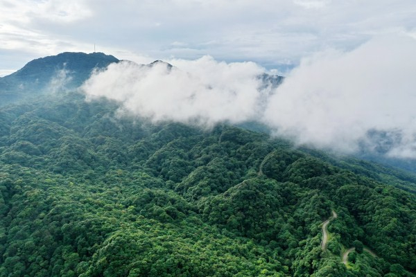 Mỹ đ&aacute;nh gi&aacute;: Đ&acirc;y l&agrave; kỳ quan thi&ecirc;n nhi&ecirc;n "đẹp nhất Việt Nam", được 'đi&ecirc;u khắc' h&agrave;ng ngh&igrave;n năm, kh&ocirc;ng nằm ở Ph&uacute; Quốc hay Đ&agrave; Nẵng - Ảnh 5.