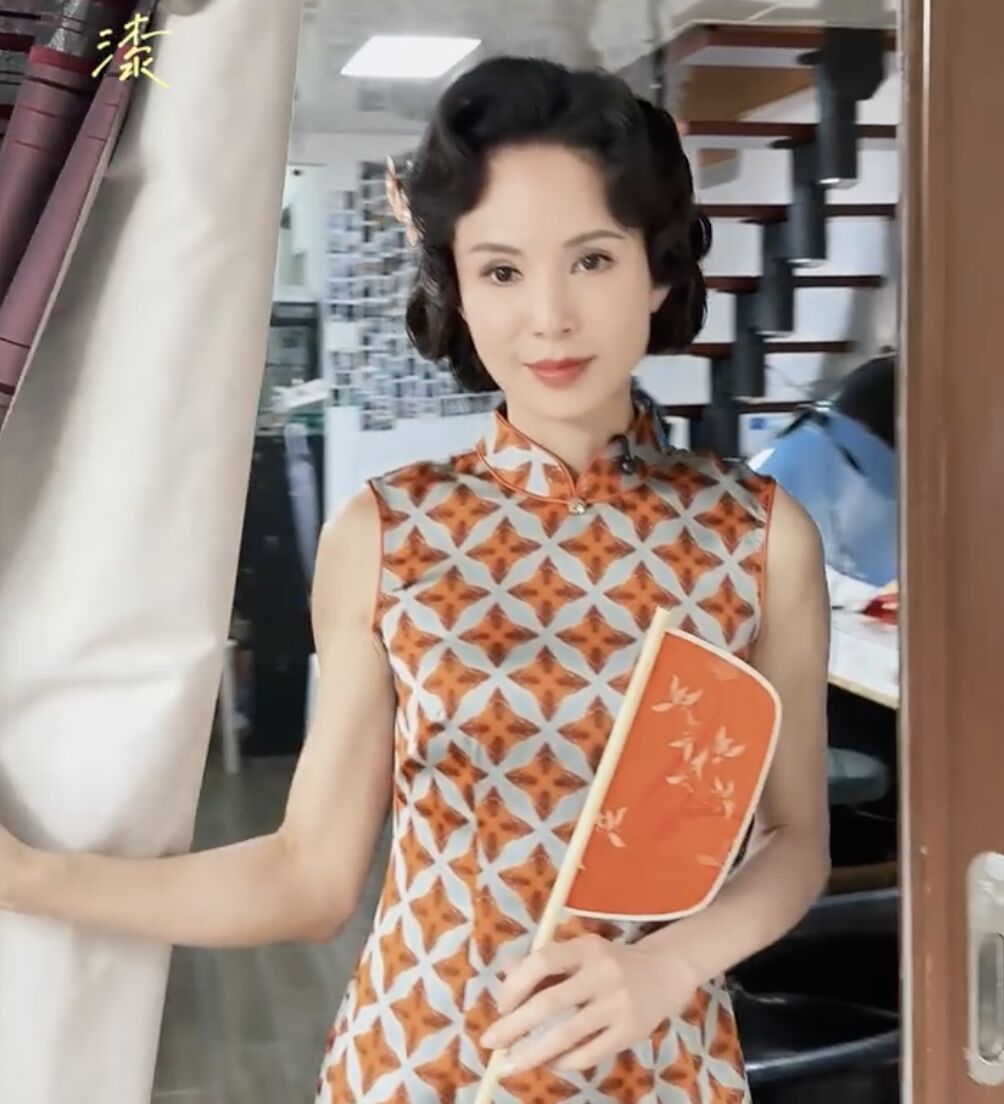 Ngỡ ng&agrave;ng với động lực giữ d&aacute;ng suốt 20 năm của "Tiểu Long Nữ" L&yacute; Nhược Đồng, thấy nhan sắc tuổi 60 m&agrave; kh&ocirc;ng tin nổi- Ảnh 1.