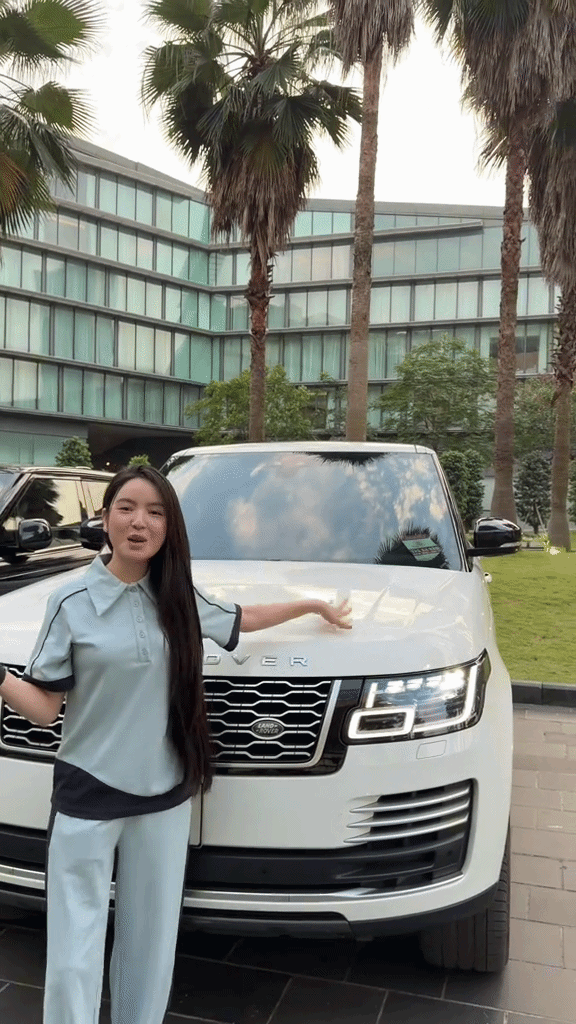 Bị mỉa mai phá sản mới bán xe 5 tỷ, Chu Thanh Huyền đáp 1 câu lộ luôn gia thế khủng- Ảnh 1.
