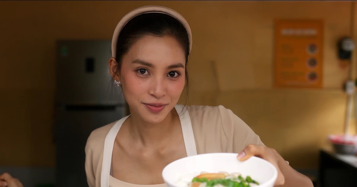 Bổ mắt ngắm cặp ch&iacute;nh thất - tiểu tam đẹp v&ocirc; địch server Việt Nam, cả cuộc đời chưa từng biết xấu l&agrave; g&igrave;- Ảnh 6.
