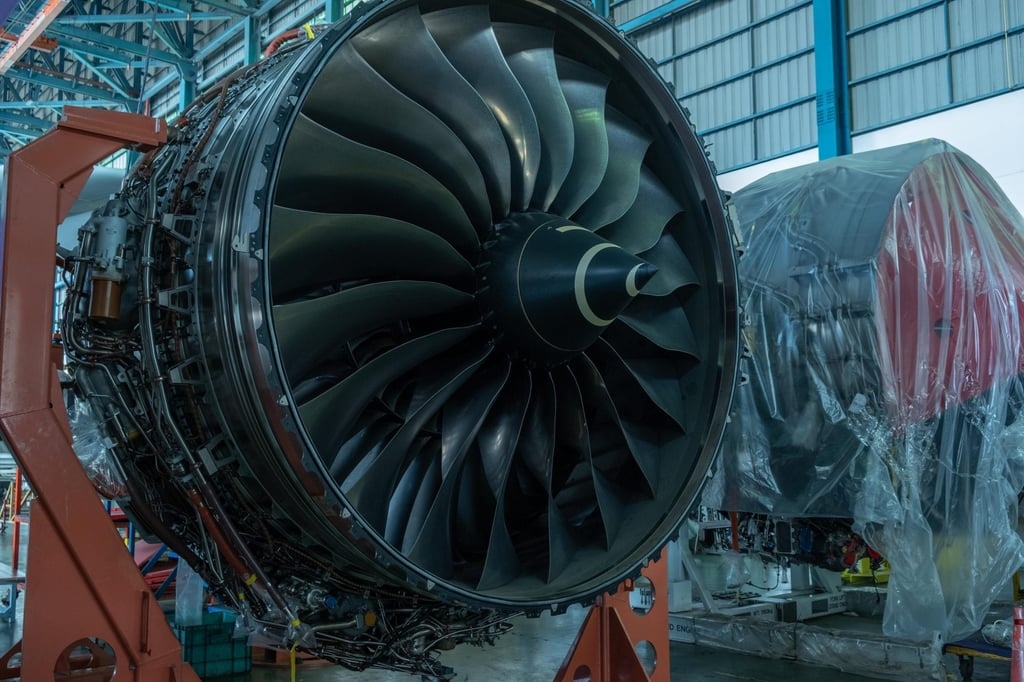 Cậu b&eacute; người Trung Quốc g&acirc;y ch&uacute; &yacute; dư luận khi 'tự chế tạo' động cơ phản lực turbo ngay trong ph&ograve;ng kh&aacute;ch nh&agrave; m&igrave;nh- Ảnh 3.