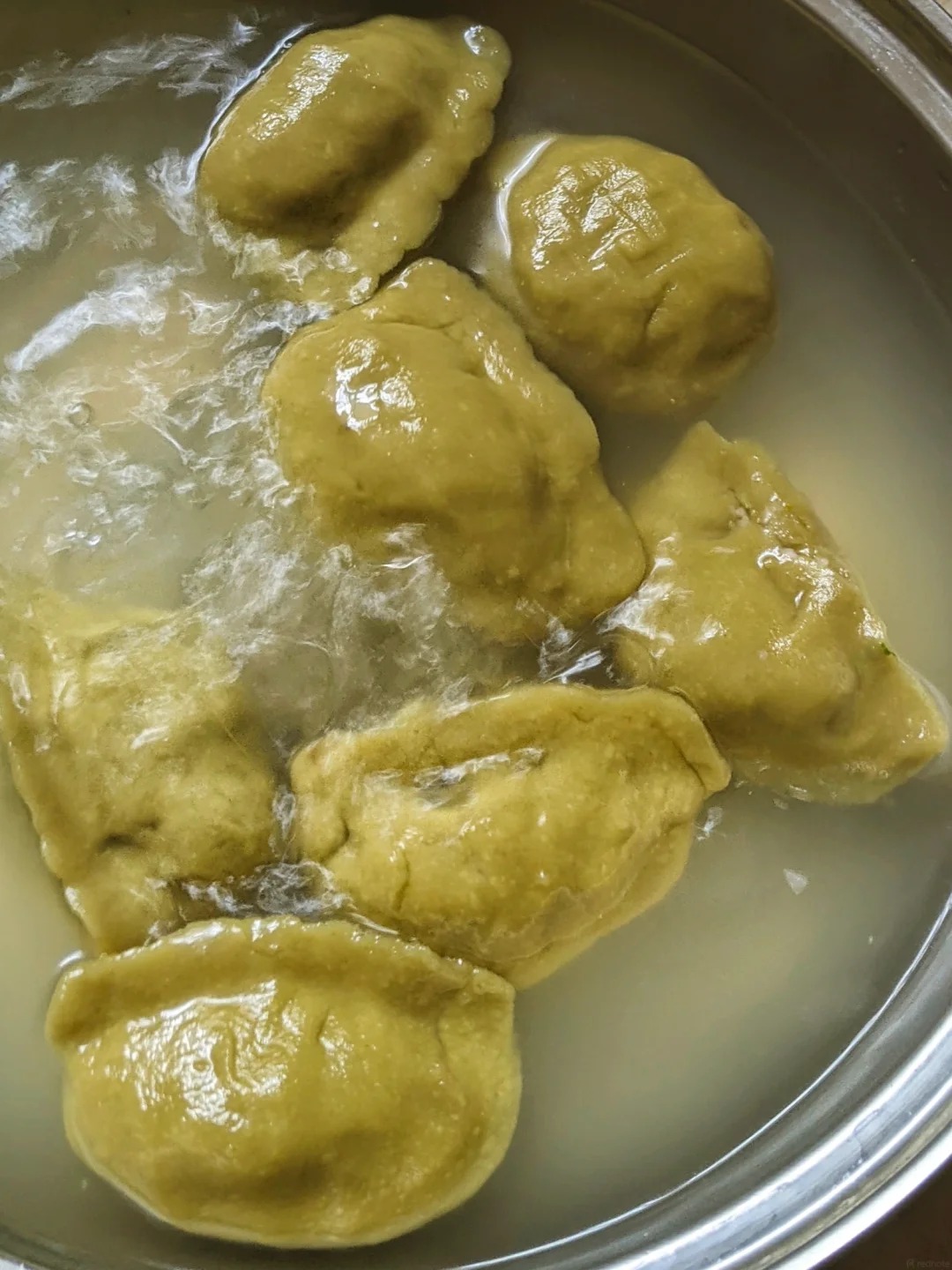 Hạ Ch&acirc;u kh&ocirc;ng chỉ c&oacute; cổ trấn Ho&agrave;ng Di&ecirc;u: 6 m&oacute;n ăn vặt m&agrave; d&acirc;n bản địa giữ kỹ trong hẻm nhỏ- Ảnh 11.