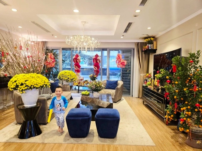 "Nam thần showbiz" cưới c&ocirc; bạn thanh mai tr&uacute;c m&atilde;: Đồng vợ đồng chồng, li&ecirc;n tục tậu bất động sản bạc tỷ- Ảnh 2.