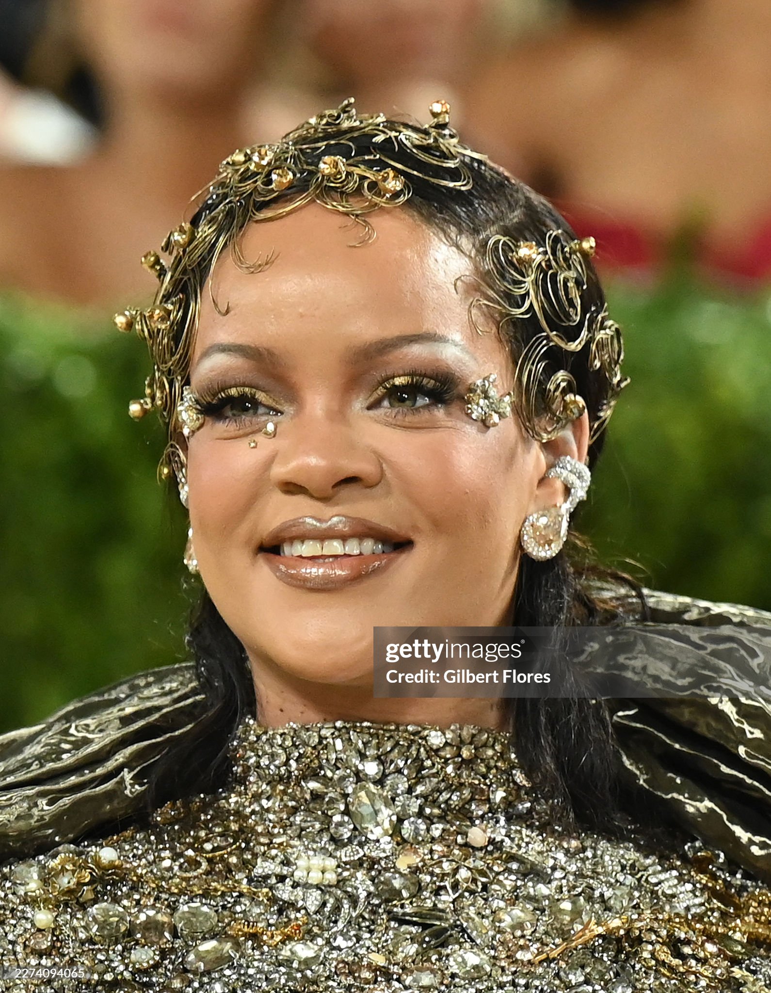 Ch&ugrave;m ảnh cận r&otilde; da thật nức l&ograve;ng của d&agrave;n sao Met Gala 2026- Ảnh 12.