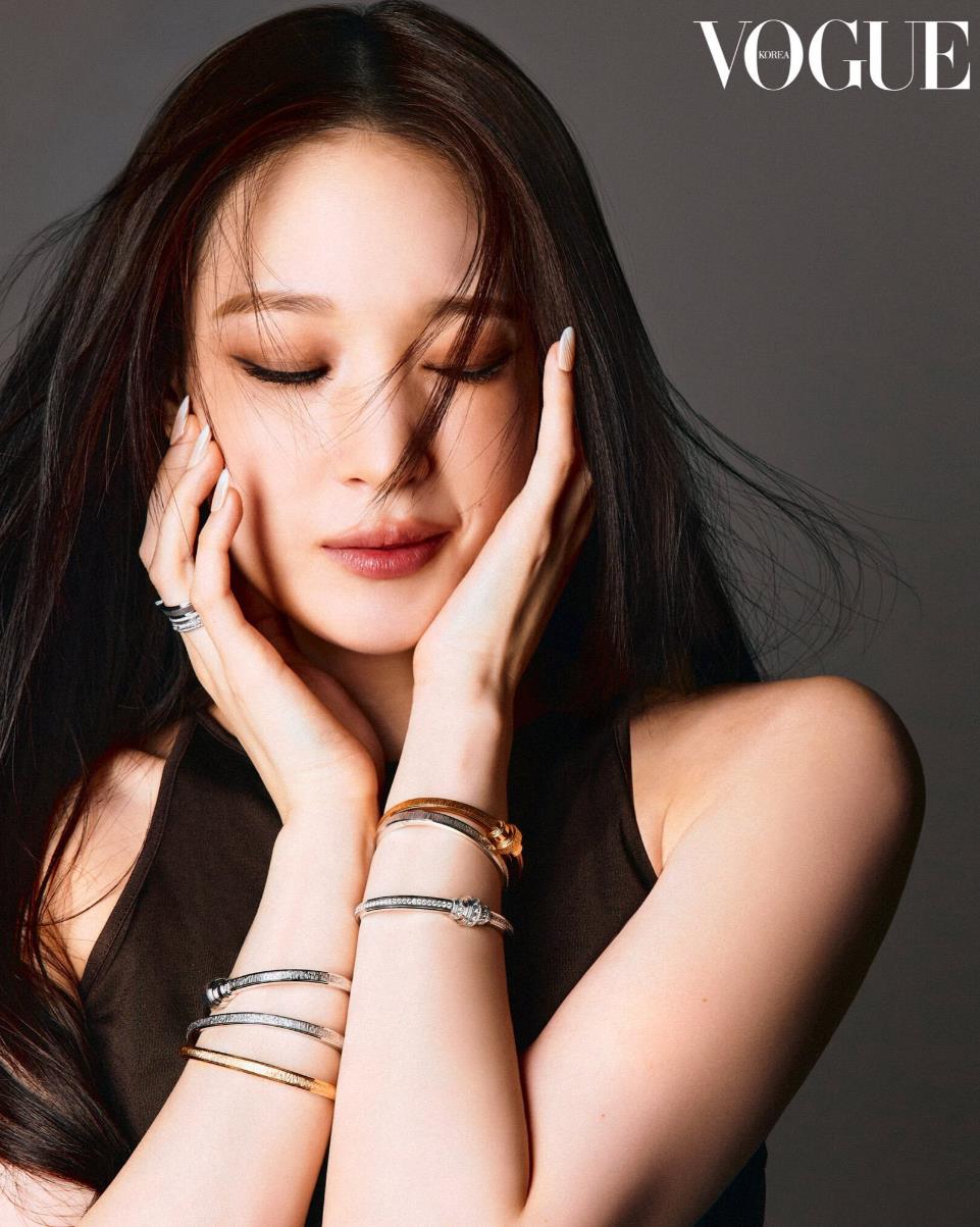 V&ograve;ng tr&ograve;n Piaget: Khi đẳng cấp Hallyu chạm đến di sản Thụy Sĩ - Ảnh 4.