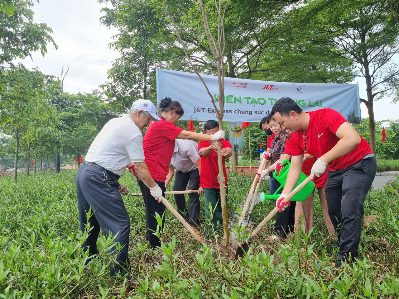J&T Epress: ESG &ndash; từ chiến lược to&agrave;n cầu đến thực thi tại Việt Nam - Ảnh 4.