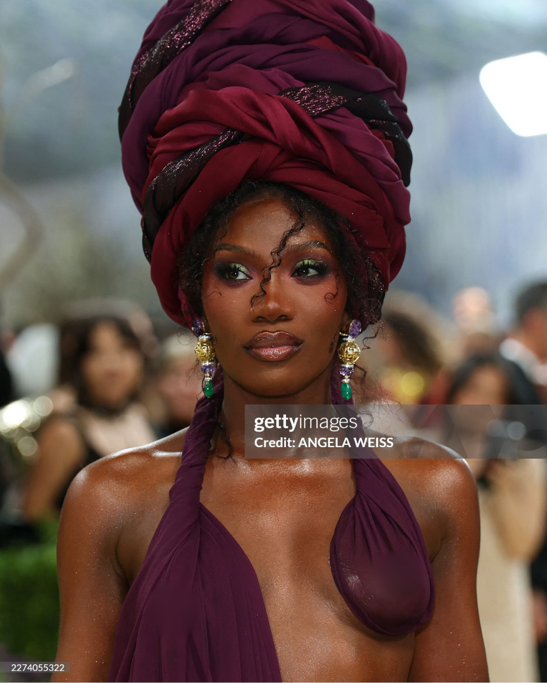 Ch&ugrave;m ảnh cận r&otilde; da thật nức l&ograve;ng của d&agrave;n sao Met Gala 2026- Ảnh 14.