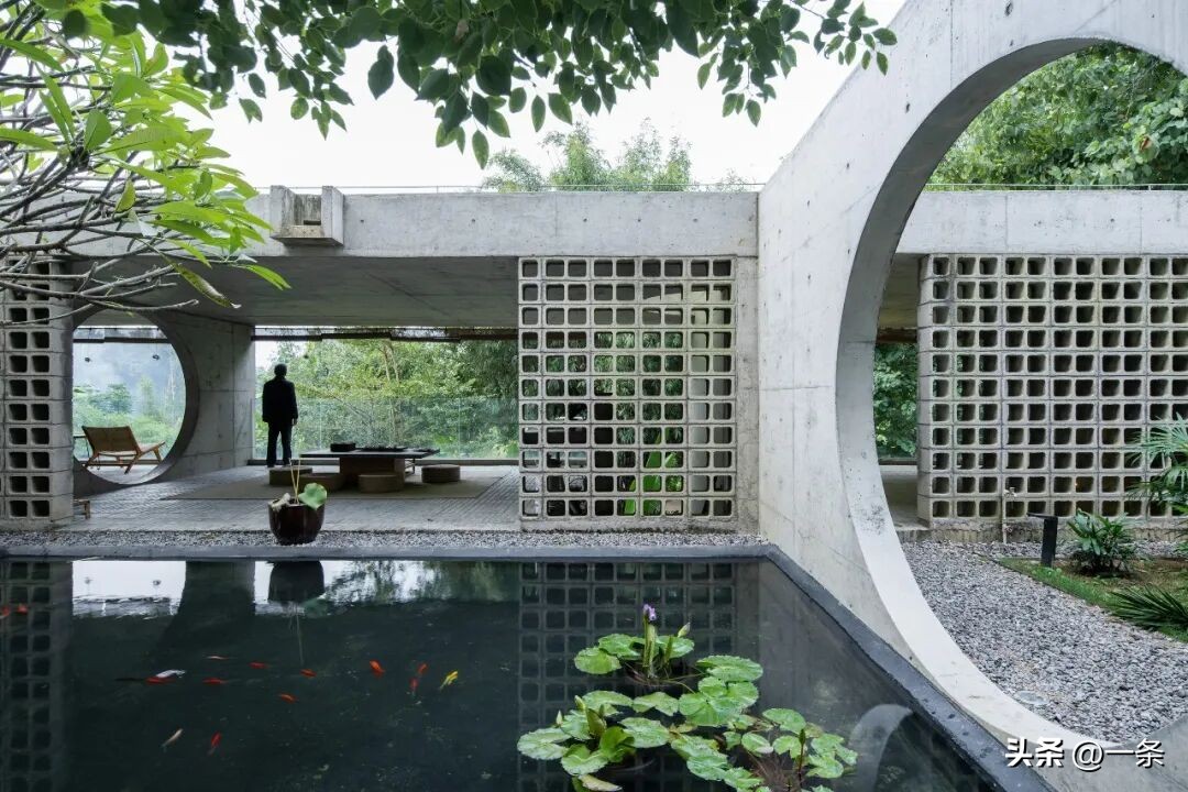 T&ocirc;i chi 2 tỷ x&acirc;y nh&agrave; 680m&sup2; cho bố mẹ ở qu&ecirc; v&agrave; nhận ra: Tiền kh&ocirc;ng đặt đ&uacute;ng chỗ th&igrave; c&agrave;ng để c&agrave;ng tốn- Ảnh 2.