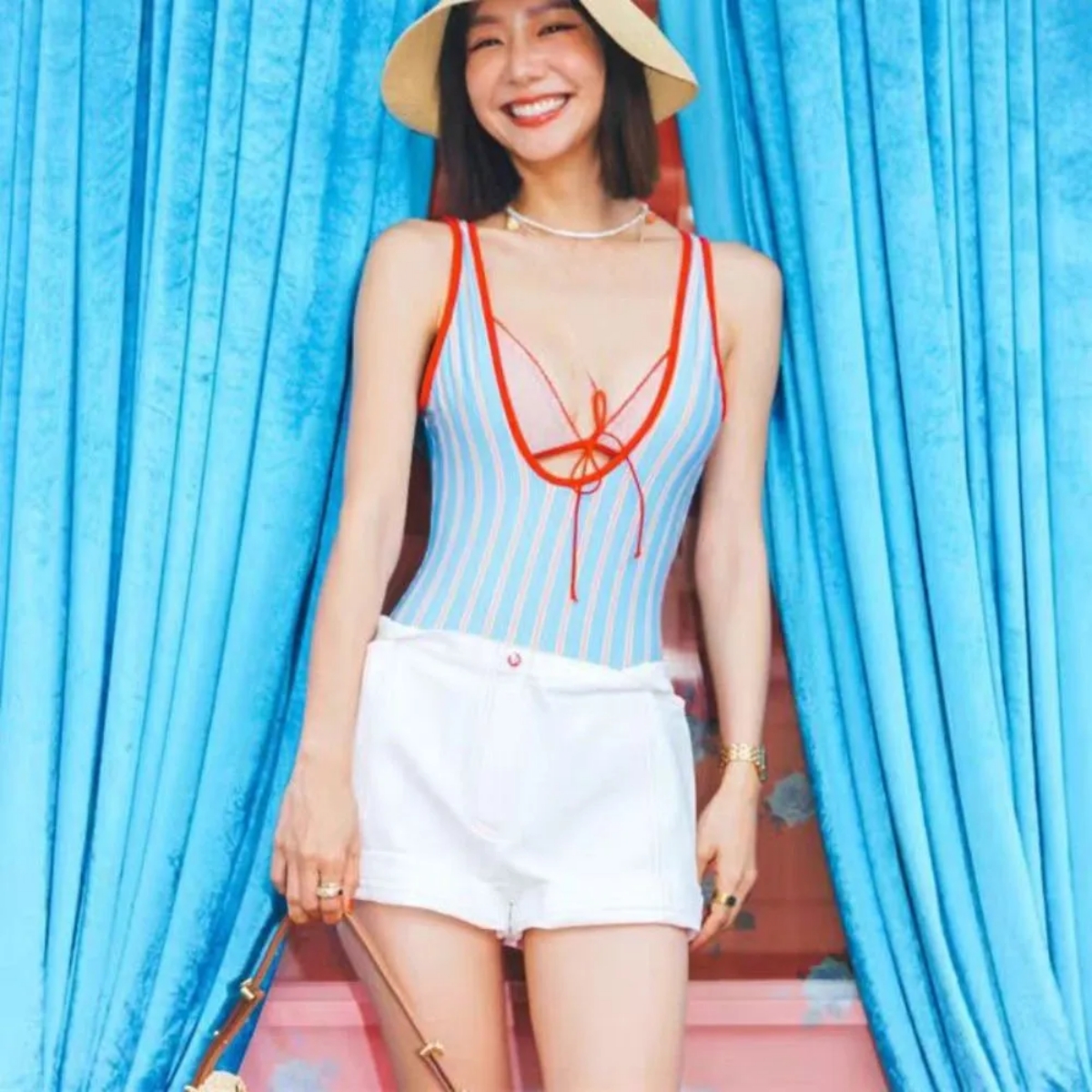 Kh&ocirc;ng chỉ đẹp: Những mẫu đồ bơi n&agrave;y c&ograve;n cực kỳ &ldquo;nịnh d&aacute;ng&rdquo; với phụ nữ ch&acirc;u &Aacute; - Ảnh 14.