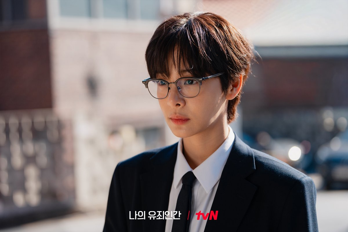 Lần đầu phim H&agrave;n c&oacute; nữ ch&iacute;nh đẹp trai hơn cả nam ch&iacute;nh, visual đ&uacute;ng chuẩn &ldquo;đấng nam nhi&rdquo; bẻ cong mọi giới t&iacute;nh- Ảnh 5.