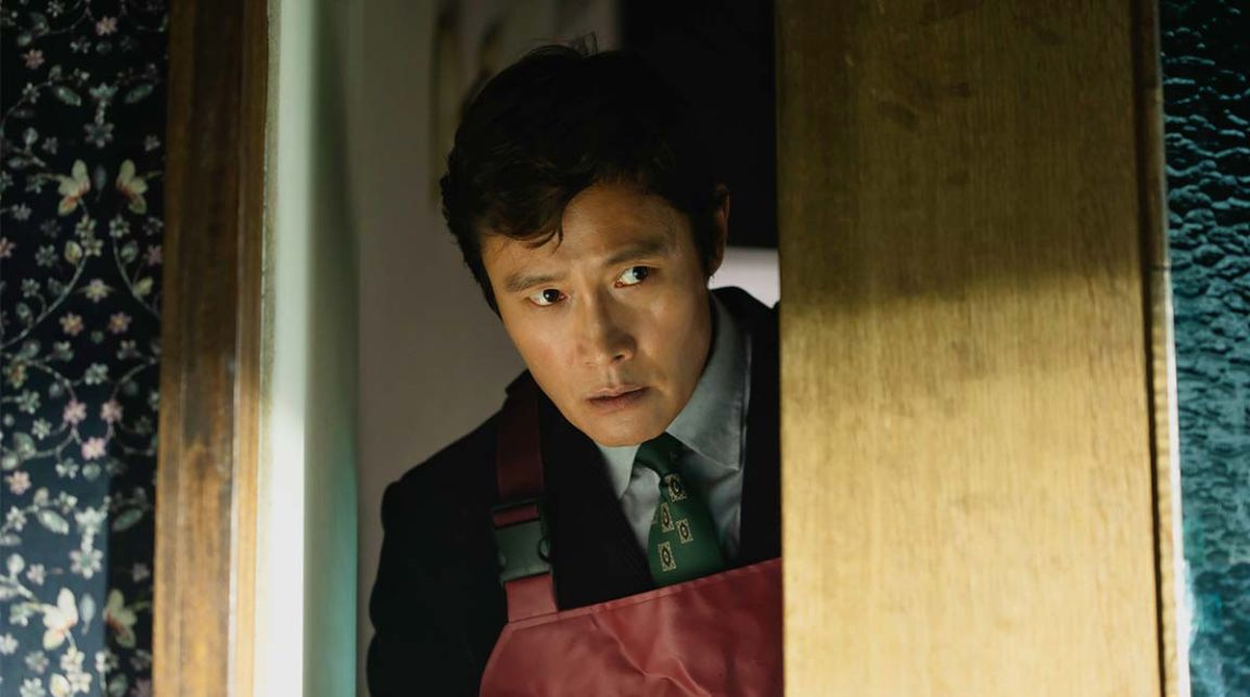 Viral nhất Baeksang 2026: Lee Byung Hun tỏ th&aacute;i độ khi Son Ye Jin thắng giải thưởng lớn- Ảnh 4.