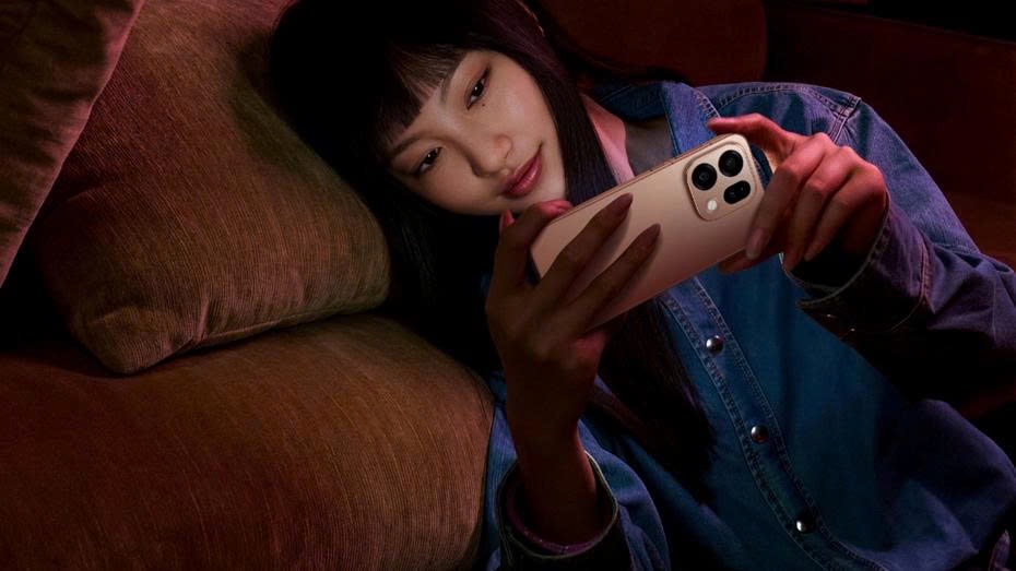 Cận cảnh OPPO Find X9s: Pin khủng hơn 7.000 mAh, camera Hasselblad xịn x&ograve;, gi&aacute; chỉ 25 triệu đồng - Ảnh 3.