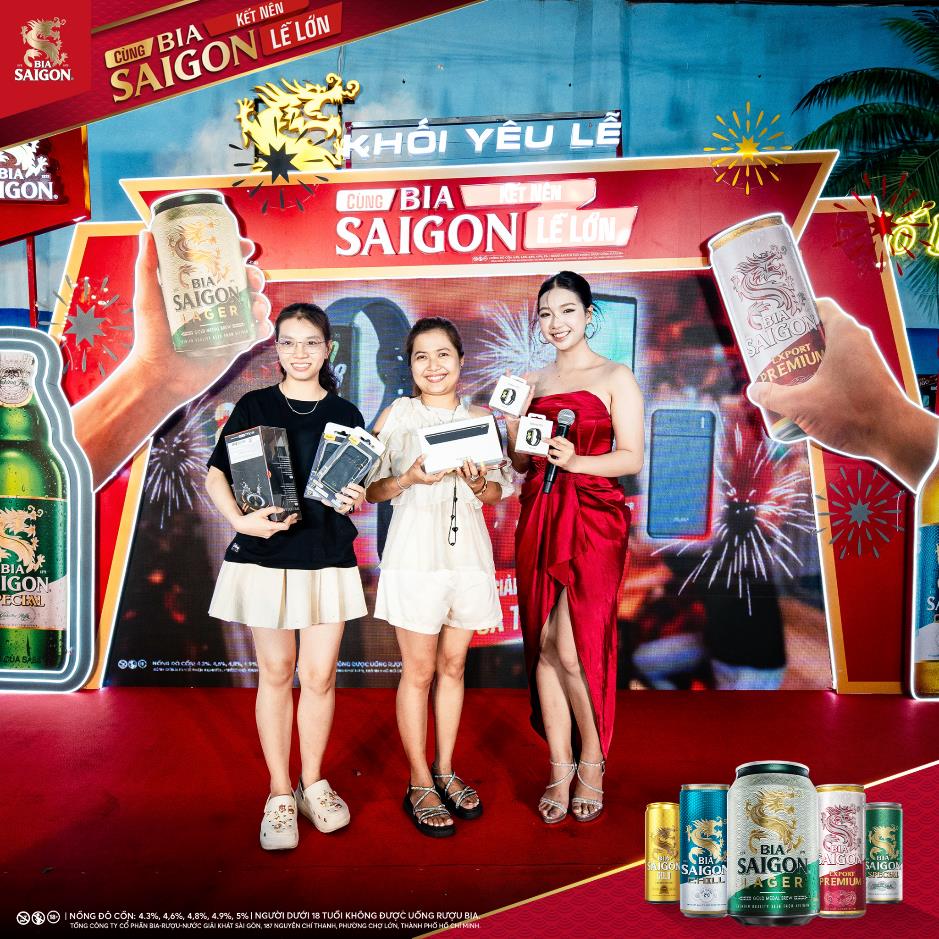 H&agrave;ng ngh&igrave;n người c&ugrave;ng Bia Saigon Kết N&ecirc;n Lễ Lớn&rdquo; với chuỗi sự kiện b&ugrave;ng nổ tại TP. Hồ Ch&iacute; Minh v&agrave; Cần Thơ - Ảnh 9.