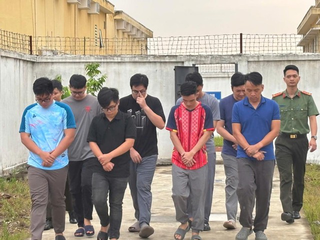 Ph&aacute; chuy&ecirc;n &aacute;n đặc biệt lớn ti&ecirc;u thụ 2.250 tỷ đồng tiền thẻ c&agrave;o, bắt '&ocirc;ng tr&ugrave;m' Nguyễn Ho&agrave;ng Tuấn SN 1987- Ảnh 1.