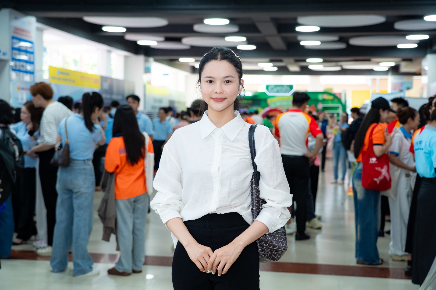 179 doanh nghiệp đồng h&agrave;nh, HUTECH Job Fair 2026 th&agrave;nh điểm hẹn tuyển dụng quy m&ocirc; lớn - Ảnh 4.