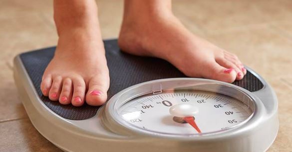 Tăng một mạch 29kg trong nửa năm, c&ocirc; g&aacute;i 24 tuổi "bủn rủn" khi biết l&yacute; do - Ảnh 1.
